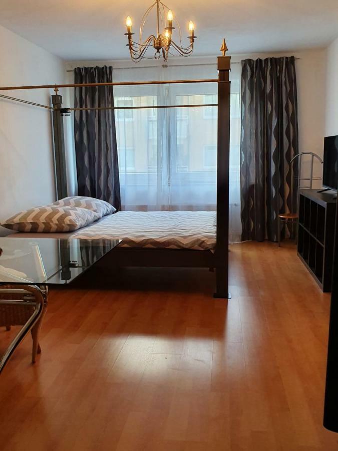 Lorettostrasse Apartment Düsseldorf
